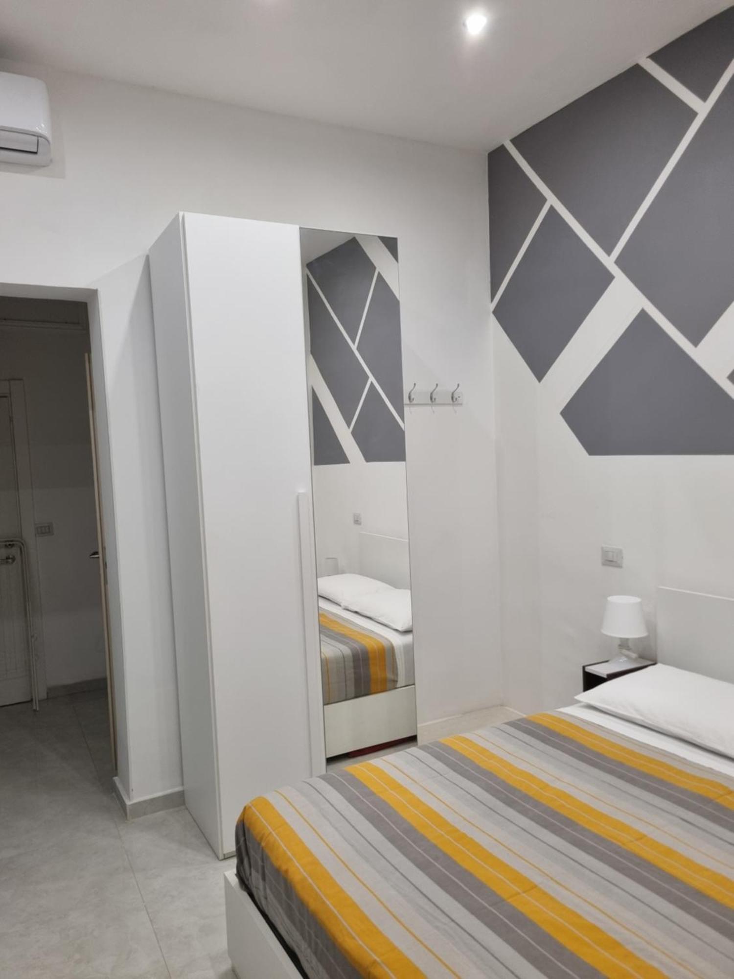 Locazione Turistica Adriatico Hotel Bari Exterior photo